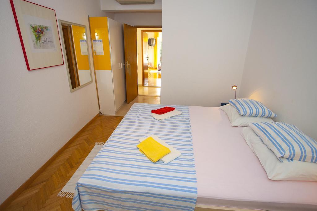 Apartments Villa Jarak Makarska Room photo